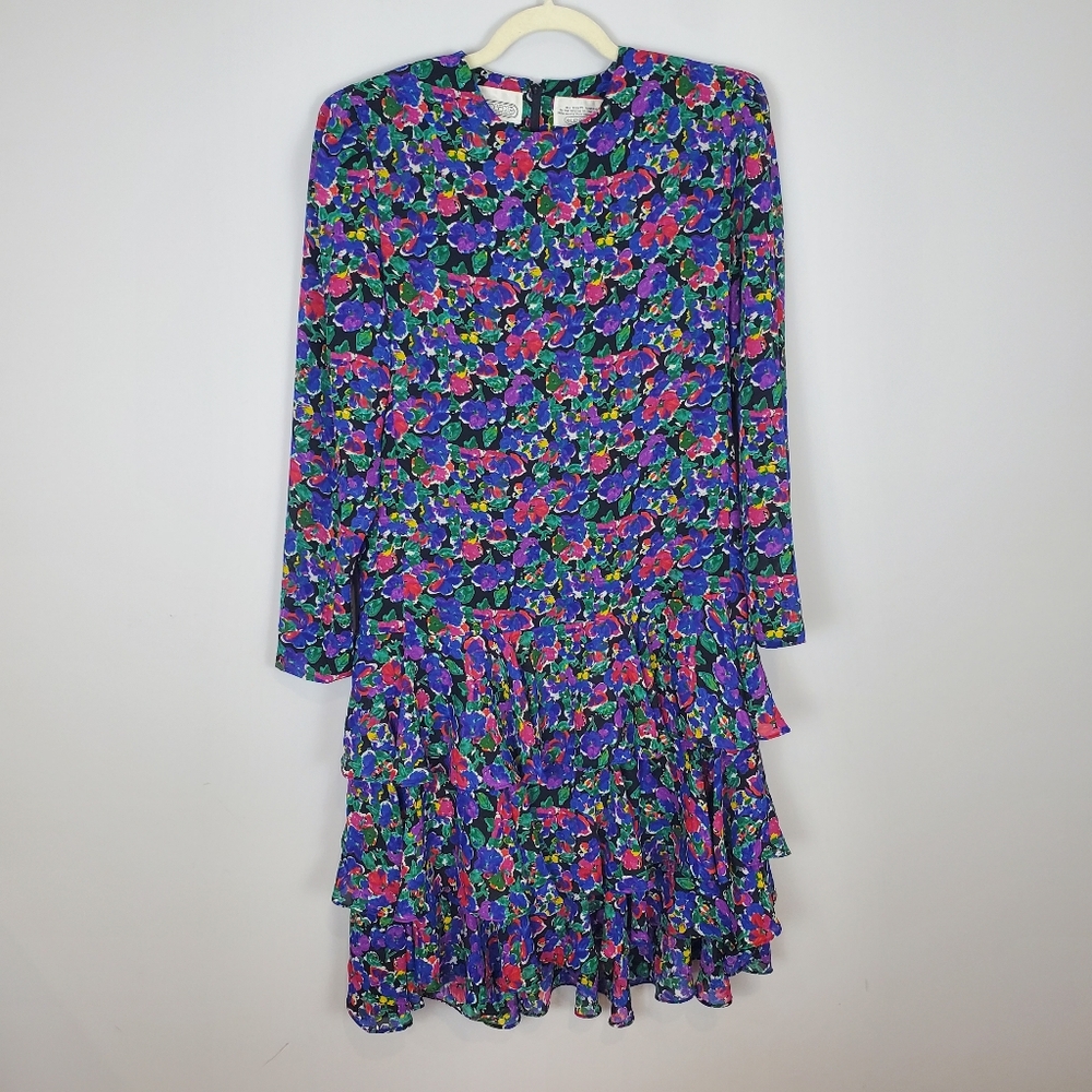 Liz Roberts Vintage Dark floral drop waist tiered Size 10
